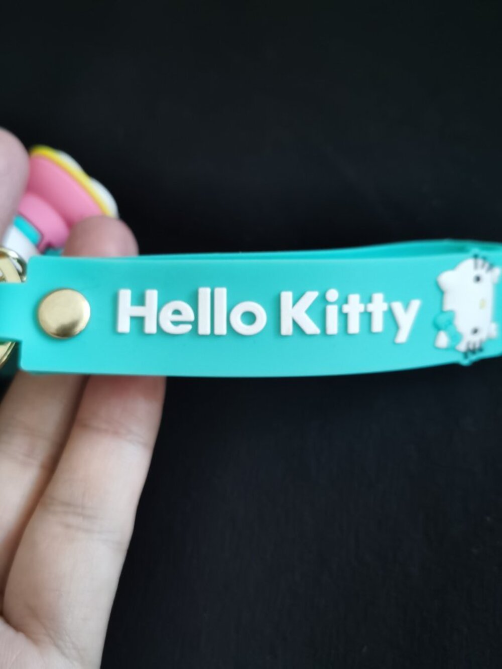 Hello Kitty Baker keychain - Picture 3 of 4